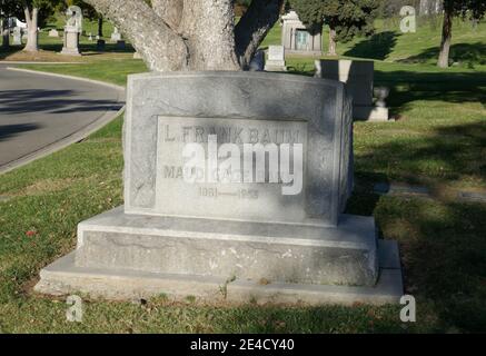 Glendale, Kalifornien, USA 18. Januar 2021 EIN allgemeiner Blick auf die Atmosphäre des Grabes des Autors L. Frank Baum im Forest Lawn Memorial Park am 18. Januar 2021 in Glendale, Kalifornien, USA. Foto von Barry King/Alamy Stockfoto Stockfoto