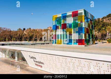 Centre Pompidou Museum Kunstzentrum, Muelle Uno. Strandpromenade am Hafen, Malaga Stadt. Costa del Sol, Andalusien. Südspanien, Europa Stockfoto