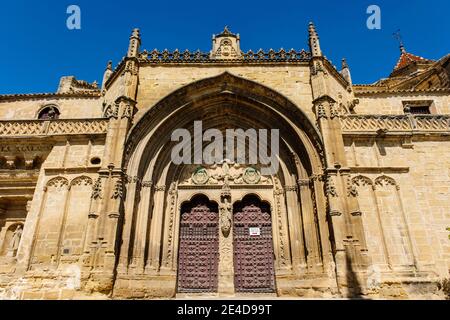 Kirche von San Pablo. Gotischer mittelalterlicher Tempel aus dem 13. Jahrhundert, Ubeda, UNESCO-Weltkulturerbe. Provinz Jaen, Andalusien, Südspanien E Stockfoto