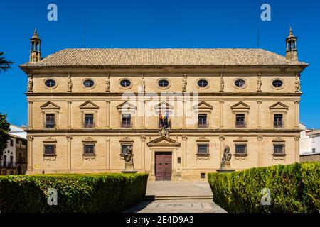 Rathaus, Palacio de las Cadenas vom Architekten Andres de Vandelvira auf der plaza Vazquez de Molina. Ubeda, Provinz Jaén. Südandalusien. Spanien Europa Stockfoto