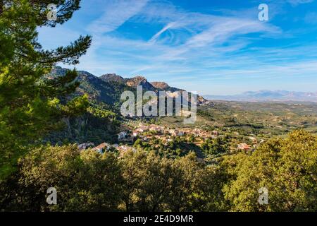 Panoramablick auf Burunchel, Naturpark der Sierras de Cazorla, Segura und Las Villas, Jaen Provinz, Andalusien, Südspanien Europa Stockfoto