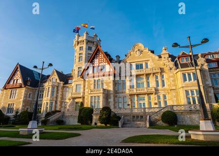 Universidad Internacional Menéndez Pelayo, Palacio und Península de la Magdalena. Santander Kantabrien, Nordspanien Europa Stockfoto