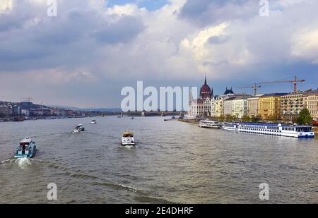 Blick auf die Donau im Stadtzentrum. Budapest, Ungarn Stockfoto