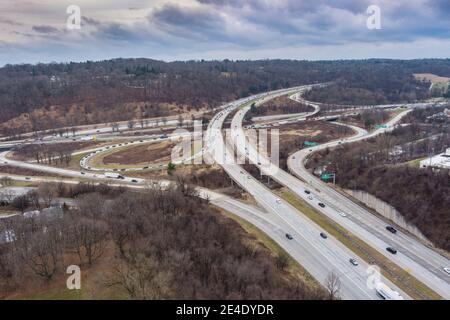 Luftaufnahme des Autobahnkreuzes, Conshohocken Pennsylvania USA Stockfoto