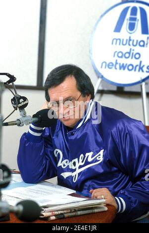 **DATEI FOTO** Larry King ist bei 87 verstorben. LARRY KING 1987 Quelle: Ralph Dominguez/MediaPunch Stockfoto