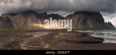 Stokksnes Mountain View in Island Stockfoto