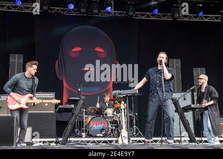 Wild Beasts spielen live auf der Bühne beim Common People Festival, Southampton Common, Southampton. Stockfoto