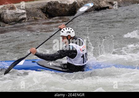 Skopje, Mazedonien, April 07,2018. Auf dem Fluss Treska wurde 50-th jährlichen Internationalen Ilinden Kanuslalom Wettbewerb – IKAS statt. Stockfoto