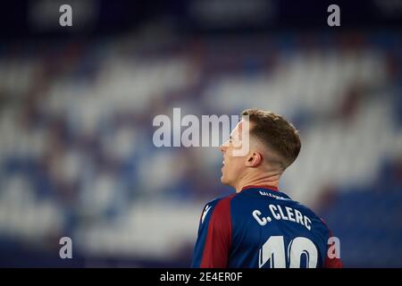 Valencia, Spanien. Januar 2021. Carlos Clerc (Verteidigung; Levante UD) gesehen während der Endesa League Spiel zwischen Levante UD und Real Valladolid CF im City of Valencia Stadion. (Endergebnis: Levante UD: 2 - Real Valladolid CF: 2) Credit: SOPA Images Limited/Alamy Live News Stockfoto