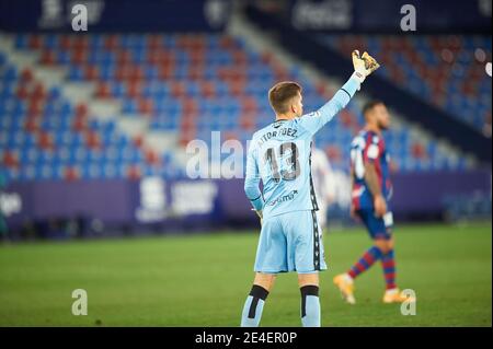 Valencia, Spanien. Januar 2021. Aitor Fernández (Torwart; Levante UD) im Einsatz während des Endesa League-Spiels zwischen Levante UD und Real Valladolid CF im Stadion der Stadt Valencia. (Endergebnis: Levante UD: 2 - Real Valladolid CF: 2) Credit: SOPA Images Limited/Alamy Live News Stockfoto