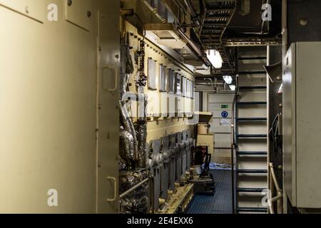 Motorraum mit Dieselmotor Stockfoto