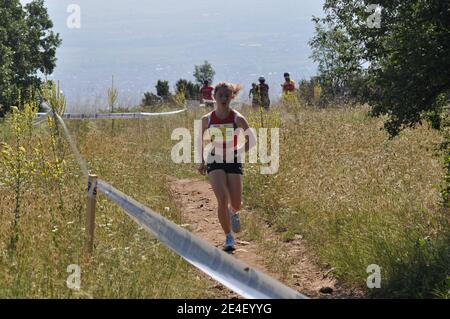 Skopje, Mazedonien, Juli 01 2018. 17. Berglauf-Europameisterschaften - Skopje 2018. Die Teilnehmer laufen auf den Spuren des Mount Vodno. Stockfoto