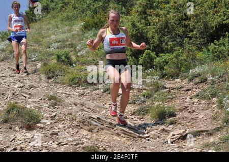 Skopje, Mazedonien, Juli 01 2018. 17. Berglauf-Europameisterschaften - Skopje 2018. Die Teilnehmer laufen auf den Spuren des Mount Vodno. Stockfoto