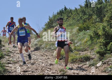 Skopje, Mazedonien, Juli 01 2018. 17. Berglauf-Europameisterschaften - Skopje 2018. Die Teilnehmer laufen auf den Spuren des Mount Vodno. Stockfoto