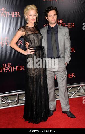 Penn Badgley und Amber hörten bei der Premiere von "The Stiefvater" am 12. Oktober 2009 im SVA Theater in New York. Foto von Mehdi Taamallah/ABACAPRESS.COM (im Bild: Penn Badgley, Amber Heard) Stockfoto