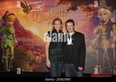 Lorie und Thibault Vaneck bei der Premiere von 'Fee Clochette' im Dysneyland Paris, Frankreich am 25. Oktober 2009. Foto von Giancarlo Gorassini/ABACAPRESS.COM Stockfoto