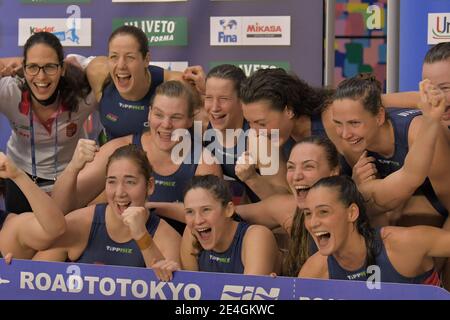 Triest, Italien. Januar 2021. Ungarn gewinnt während der Frauen Wasserball Olympic Game Qualification Tournament 2021 Olympic Pass gegen Italien. Ungarn gewinnt 13:-0. Quelle: Marco Todaro/LPS/ZUMA Wire/Alamy Live News Stockfoto