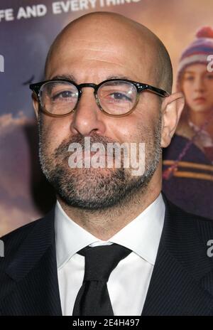 Stanley Tucci bei der Ankunft in 'The Lovely Bones' LA Premiere im Grauman's Chinese Theatre in Hollywood, Los Angeles, CA, USA am 7. Dezember 2009. Foto von Baxter/ABACAPRESS.COM Stockfoto