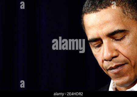 Präsident Barack Obama gibt am 28. Dezember 2009 eine Erklärung zur Erhöhung der Flugsicherheit auf der Marine Corps Base Hawaii in Kaneohe Bay, HI, USA ab. Foto von Kent Nishimura/ABACAPRESS.COM Stockfoto