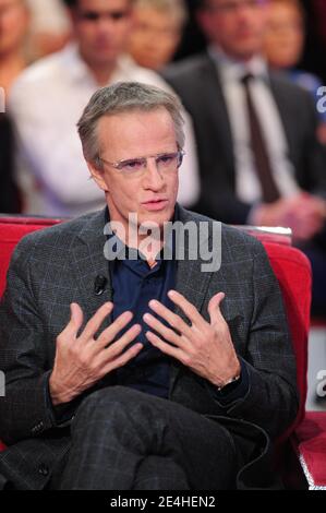 Christophe Lambert lors de l'enregistrement de l'Emission Vivement Dimanche a Paris, France, le 10 novembre 2009. Foto Max Colin/ABACAPRESS.COM Stockfoto