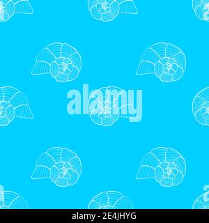 Seashell Nahtloses Muster. Umreißen Sie weißes Marinobjekt auf hellblauem Hintergrund. Vektorgrafik. Stock Vektor