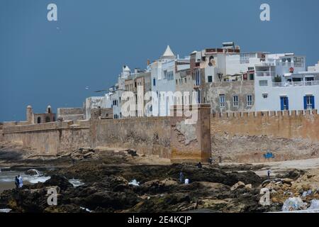 Die Medina von Essaouira von der Scala des Hafens aus gesehen. Marokko Stockfoto