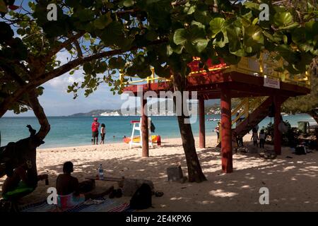 Rettungsschwimmer patrouillieren Strand Grand anse Strand grenada windward Inseln westlich indies Stockfoto