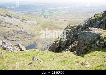 Goat's Water und Coniston Water vom Gipfel des Dow Crag Coniston The Lake District Cumbria England Stockfoto