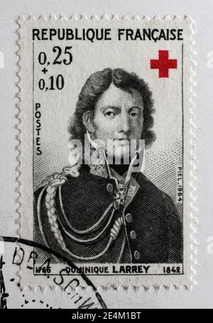 In Frankreich gedruckte Briefmarke zeigt Dominique Larrey (1766-1842), Serie Rotes Kreuz, um 1964 Stockfoto