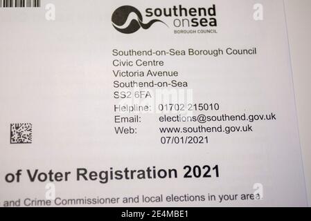 Wählerregistrierung 2021 Papierkram. Kommunalwahlen im Southend on Sea Borough Council. Verspätet aufgrund von COVID 19, Wahlabstimmungs-Registrierungsschreiben Stockfoto