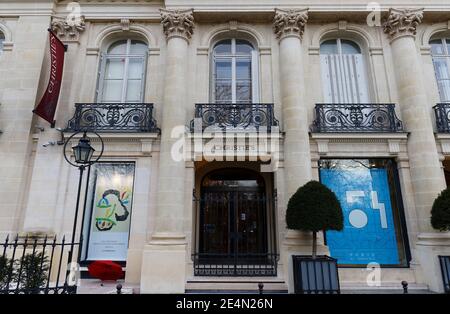 Christies ist eines der weltweit bekanntesten Auktionshäuser in Paris, Christies Hauptsitz befindet sich in diesem wunderschönen Gebäude aus dem Jahr 1913, fünf Minuten entfernt Stockfoto
