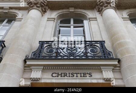 Christies ist eines der weltweit bekanntesten Auktionshäuser in Paris, Christies Hauptsitz befindet sich in diesem wunderschönen Gebäude aus dem Jahr 1913, fünf Minuten entfernt Stockfoto