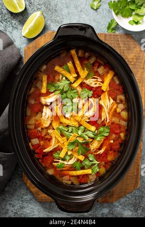 Slow Cooker Chicken Taco Suppe Stockfoto