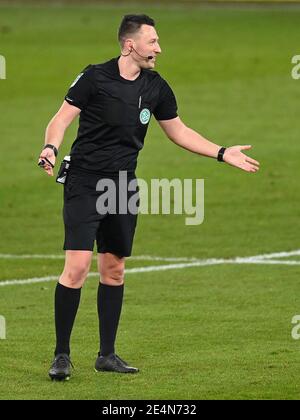 Sinsheim, Deutschland. 24. Jan 2021. Schiedsrichter Sven Jablonski. GES/Fußball/1. Bundesliga: TSG Hoffenheim - FC Köln, 24.01.2021 Fußball: 1. Liga: TSG Hoffenheim gegen FC Köln, Leverkusen, 24. Januar 2021 Quelle: dpa/Alamy Live News Stockfoto