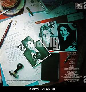 Paul McCartney & Wings: 1973. LP-Rückcover: Band on the Run Stockfoto