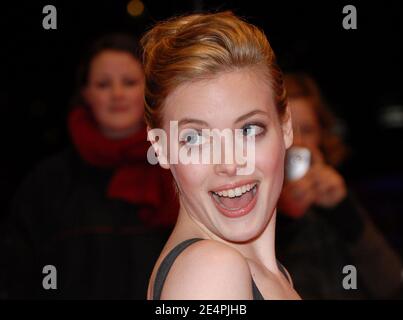 Das Cast-Mitglied Gillian Jacobs läuft am 9. Februar 2008 auf dem roten Teppich für die Vorführung "Gardens of the Night" bei den 58. Filmfestspielen in Berlin. Foto von Nicolas Khayat/ABACAPRESS.COM Stockfoto