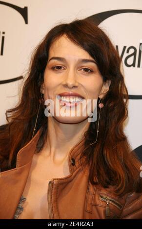 Dolores Chaplin nimmt an der Eröffnung des neuen Roberto Cavalli Stores in Paris, Frankreich, am 26. Februar 2008 Teil. Foto von Denis Guignebourg/ABACAPRESS.COM Stockfoto