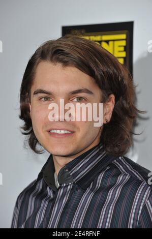 Schauspieler Emile Hirsch besucht die Warner Bros. Big Picture 08 während der ShoWest, der offiziellen Versammlung der National Association of Theatre Owners in Las Vegas, NV, USA am 13. März 2008. Foto von Lionel Hahn/ABACAPRESS.COM Stockfoto