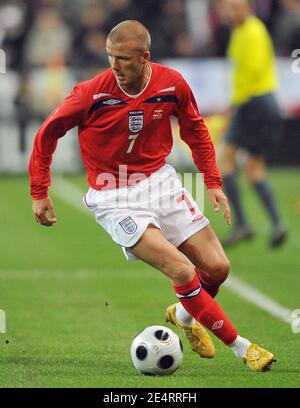 Englands David Beckham während des Freundschaftsspiels, Frankreich gegen England im stade de Frane in Saint-Denis bei Paris, Frankreich am 26. März 2008. Frankreich besiegt England 1:0. Foto von Steeve McMay/Cameleon/ABACAPRESS.COM Stockfoto