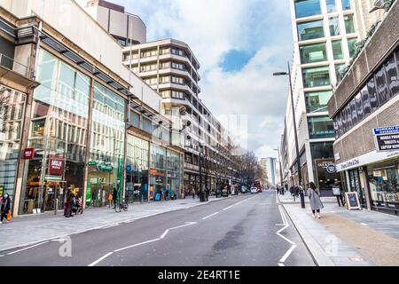 23. Januar 2021 - London, Großbritannien, Leere Tottenham Court Road während der 3. Coronavirus Pandemie Sperre Stockfoto