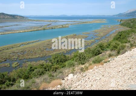 Flussmündung Vivari Kanal des Nationalparks von Butrint, Albanien Stockfoto