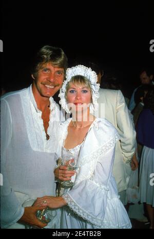 Dee Wallace und Christopher Stone Quelle: Ralph Dominguez/MediaPunch Stockfoto