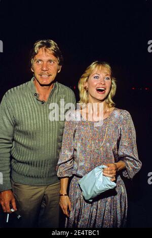 Dee Wallace und Christopher Stone Quelle: Ralph Dominguez/MediaPunch Stockfoto