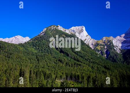 Naturpark Karwendel, Karwendelgebirge, Alpenpark, Rißtal, Risstal, Berge, Bergwald, Vomp, Hinterriss, Tirol, Österreich Stockfoto