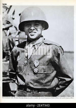 Audie Murphy war der am meisten dekorierte US-Soldat im Zweiten Weltkrieg (1940er Jahre 'Life' Magazine Compilation) Stockfoto