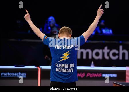 COVENTRY, GROSSBRITANNIEN. Januar 2021. Alexander Flemming (GER) feiert am Sonntag, 24. Januar 2021 in COVENTRY, ENGLAND, nach dem Gewinn des Finales beim World Ping Pong Masters 2021 in der Ricoh Arena. Kredit: Taka G Wu/Alamy Live Nachrichten Stockfoto