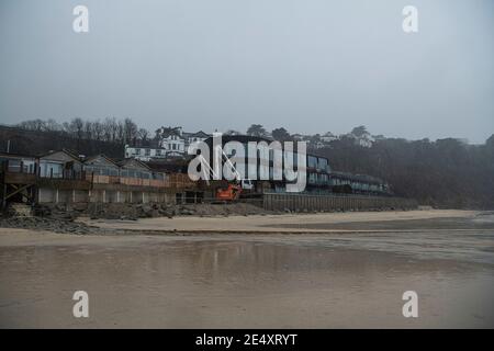 St. Ives Cornwall Hafen, Carbis Bay, Beah und Stadt, Carbis Bay Hotel und Anwesen, der Hauptstandort für den g7 Gipfel. Stockfoto