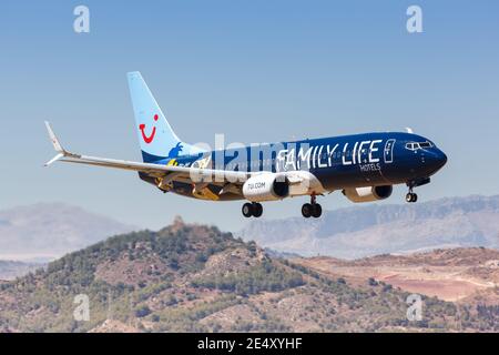 Malaga, Spanien – 28. Juli 2018: TUI Boeing B737-800 am Flughafen Málaga (AGP) in Spanien. Boeing ist ein amerikanischer Flugzeughersteller mit Hauptsitz Stockfoto