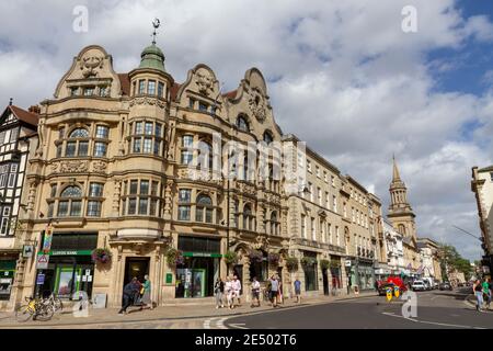 Allgemeine Ansicht entlang der High Street, Oxford, Oxfordshire, Großbritannien. Stockfoto