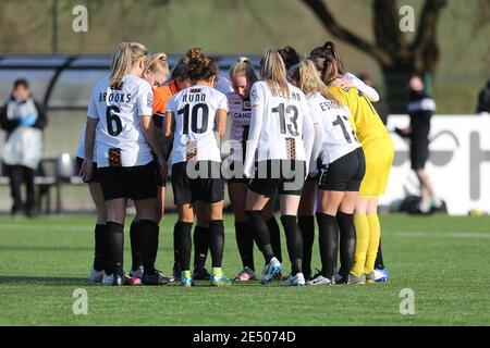 DURHAM, ENGLAND. 24. JANUAR London Bees während des FA Women's Championship Matches zwischen Durham Women und London Bees im Maiden Castle, Durham City am Sonntag, 24. Januar 2021. (Kredit: Mark Fletcher, Mi News) Kredit: MI Nachrichten & Sport /Alamy Live Nachrichten Stockfoto